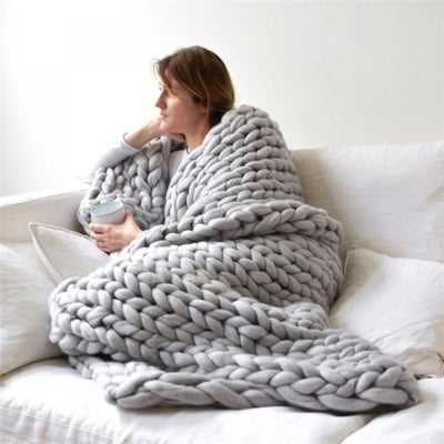 VASTARA™  - COZY KNIT BLANKET